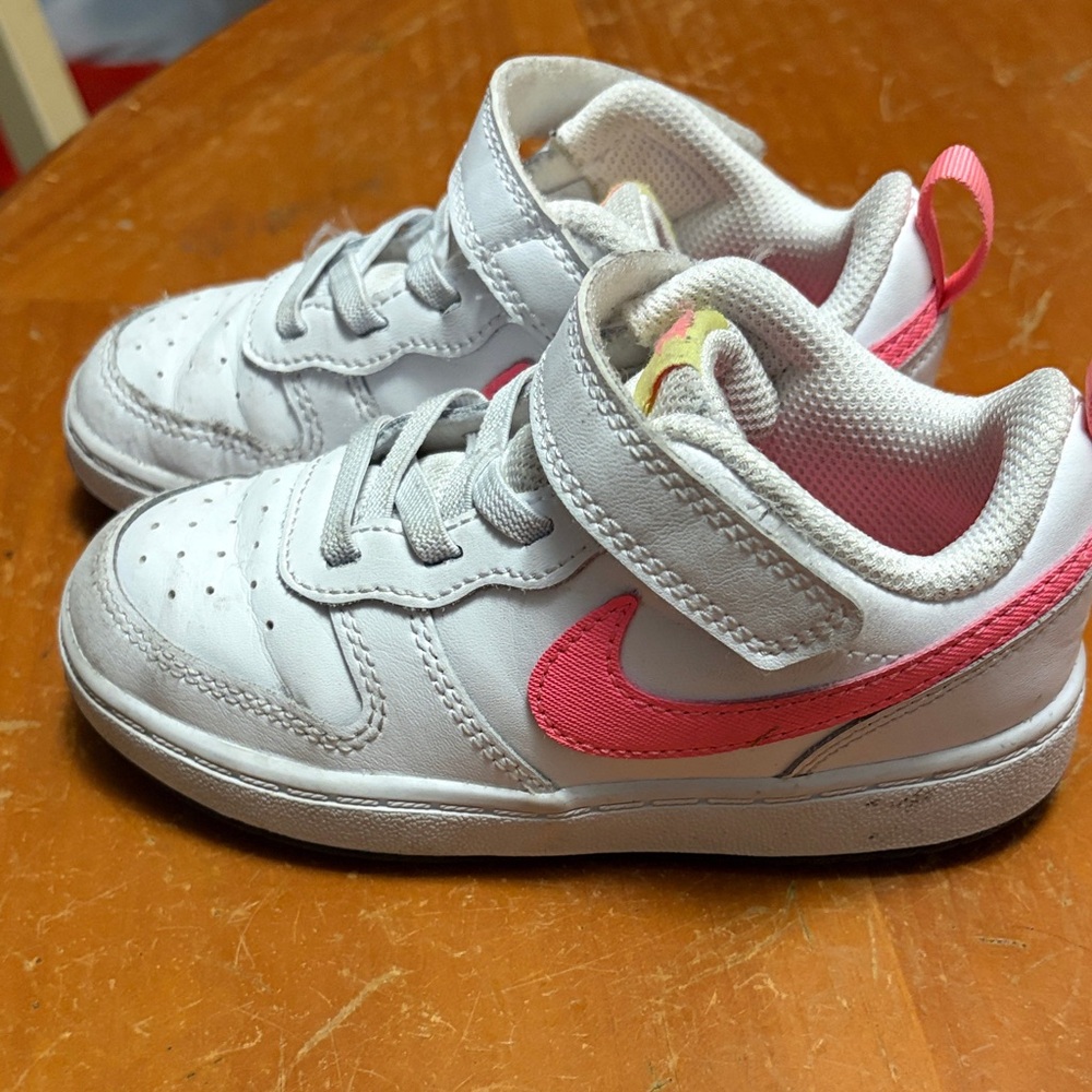 Nike Kids White and Pink Hook-and-Loop Sneakers